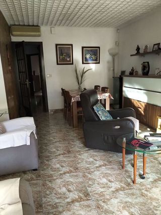 Casa adosada en venta en Pubilla Cases en Hospitalet de Llobregat, L´