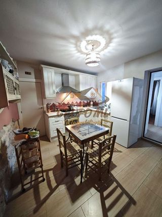 Casa adosada en venta en Baeza