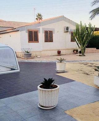 Chalet en venta en La Algoda - Matola - El Pla en Elche