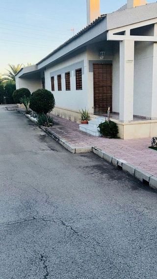 Chalet en venta en La Algoda - Matola - El Pla en Elche