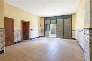 Casa adosada en venta en Guadix