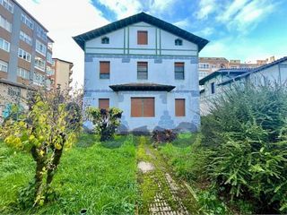 Casa en venta en A Milagrosa en Lugo