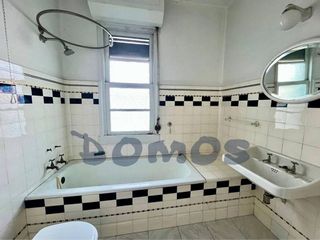 Casa en venta en A Milagrosa en Lugo