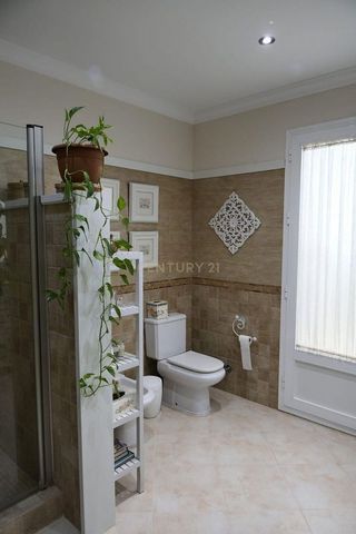 Casa adosada en venta en Alameda