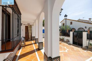 Chalet en venta en Ogíjares