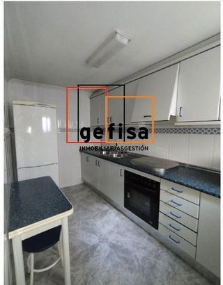 Casa adosada en venta en Valdepeñas