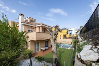 Chalet en venta en Zubia (La)