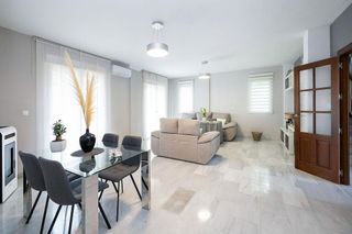 Chalet en venta en Zubia (La)