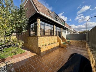 Casa pareada en venta en Vallehermoso en Azuqueca de Henares