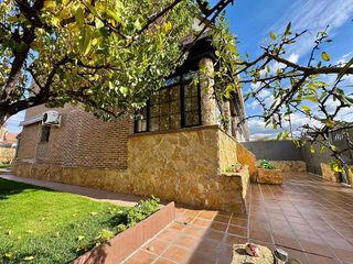 Casa pareada en venta en Vallehermoso en Azuqueca de Henares