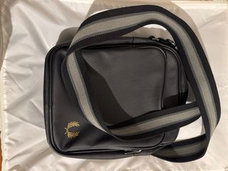 Tracolla Fred Perry in pelle