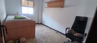 Piso en venta en Los Ángeles - Cruz de Caravaca en Almería