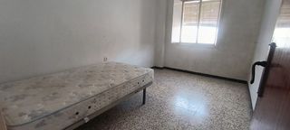 Piso en venta en Los Ángeles - Cruz de Caravaca en Almería