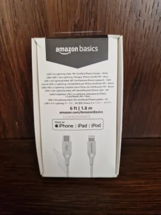 Cable USB-C a Lightning Amazon Basics 1.8m