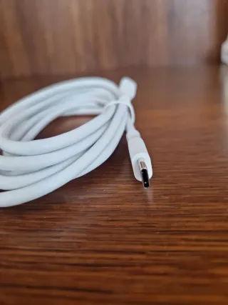 Cable USB-C a Lightning Amazon Basics 1.8m