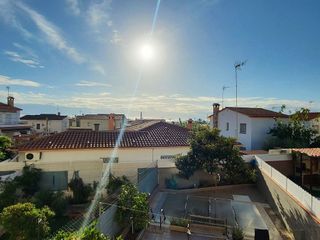 Casa adosada en venta en Sant Jordi-Babilonia en Torredembarra