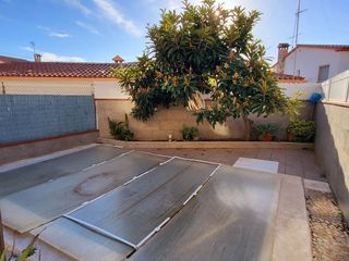 Casa adosada en venta en Sant Jordi-Babilonia en Torredembarra