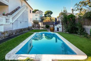 Chalet en venta en Dosrius