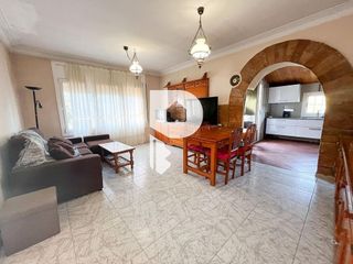 Chalet en venta en Cervelló