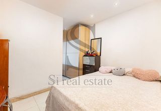 Piso en venta en La Prosperitat en Barcelona