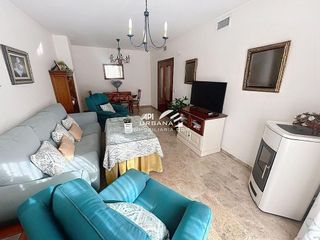 Chalet en venta en Lucena