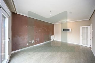 Casa pareada en venta en Centro en Parla