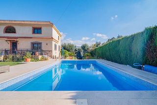 Chalet en venta en Gójar