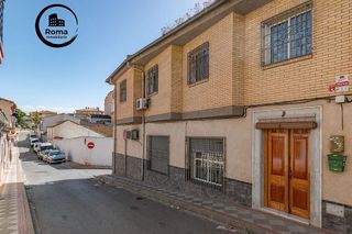 Casa pareada en venta en Atarfe