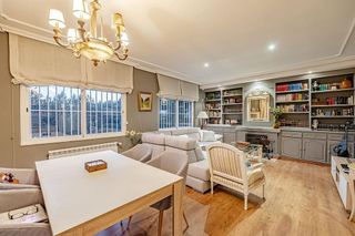 Chalet en venta en Cerro de Alarcón - Puente La Sierra - Mirador del Romero en Valdemorillo