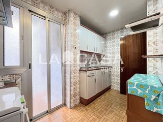 Piso en venta en Artigas - Llefià en Badalona