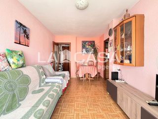 Piso en venta en Artigas - Llefià en Badalona