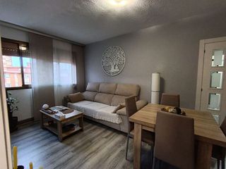 Piso en venta en Artigas - Llefià en Badalona