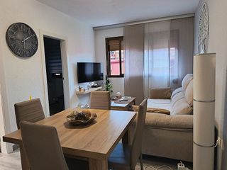 Piso en venta en Artigas - Llefià en Badalona