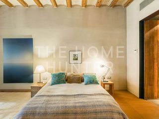 Piso en venta en El Raval en Barcelona