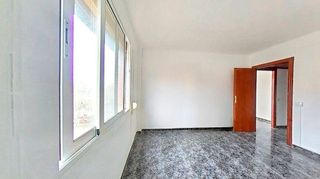Piso en venta en Artigas - Llefià en Badalona