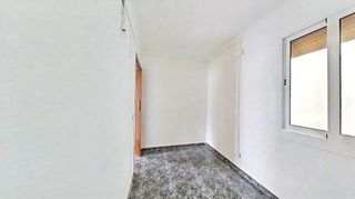 Piso en venta en Artigas - Llefià en Badalona