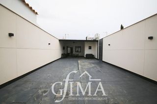 Chalet en venta en Tomelloso