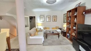 Casa pareada en venta en Gelves