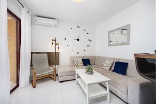 Piso en venta en Torrelamata - La Mata en Torrevieja