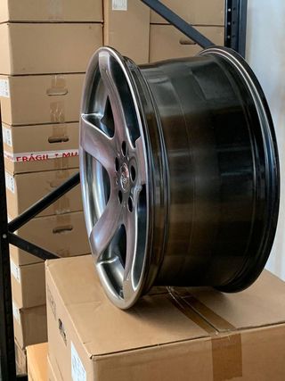 ultimas! 4 llantas RLS 8.5X18 5x100 et38 TITANIUM