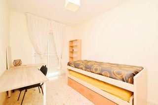 Piso en venta en Pabellón - Estación - El Corte Inglés en Ejido (El)