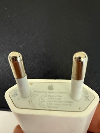 Adaptador de corriente Apple