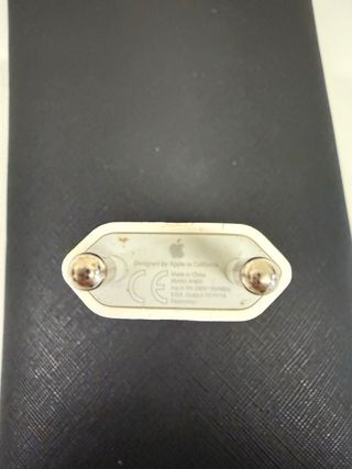 Adaptador de corriente Apple
