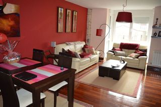 Chalet en venta en Medina de Pomar