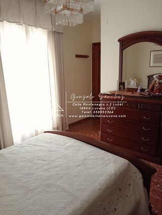 Casa adosada en venta en Lucena