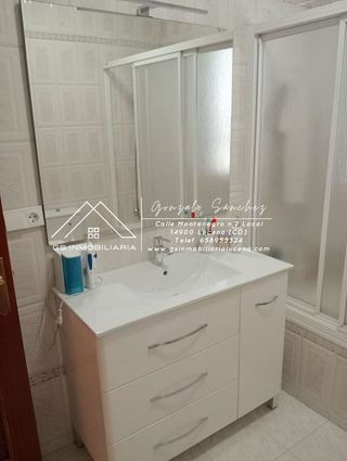 Casa adosada en venta en Lucena