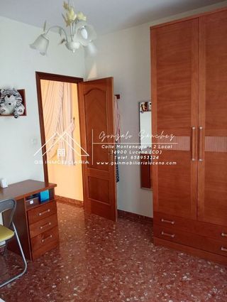 Casa adosada en venta en Lucena