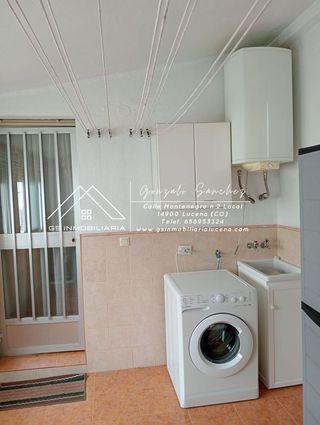 Casa adosada en venta en Lucena