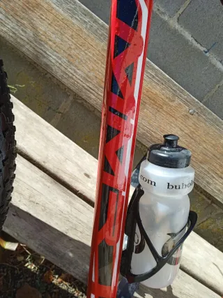 Bicicleta de Montaña Roja