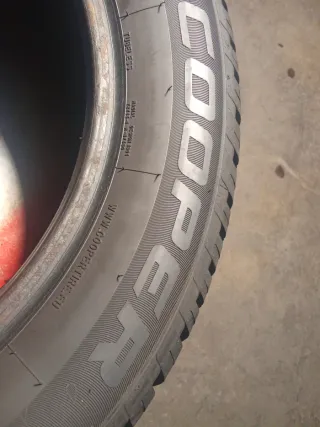 Neumáticos 215/55R16 97V
